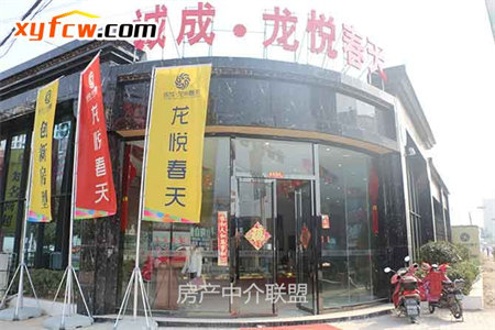 出售泰安地毯厂宿舍3室1厅1卫96.6平简单装修